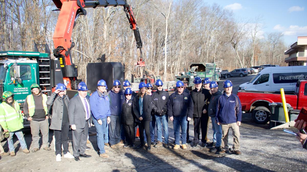 Rep. Sherrill joins Whippany River Strike Force on riverbank