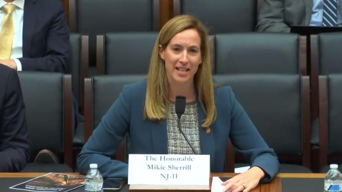 Representative Sherrill testifies in front of the Transportation and Infrastructure Committee