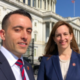 Congresswoman Sherrill and Woodland Park Police Lieutenant Erik Luker outside the Capitol before the Joint Meeting